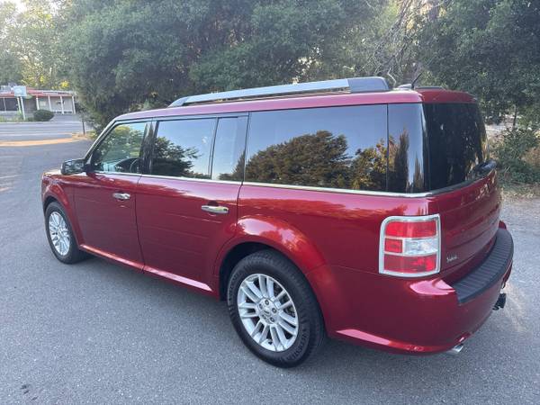 2019 Ford Flex SEL AWD 4dr Crossover - $15,995 (sebastopol)63470229521923124