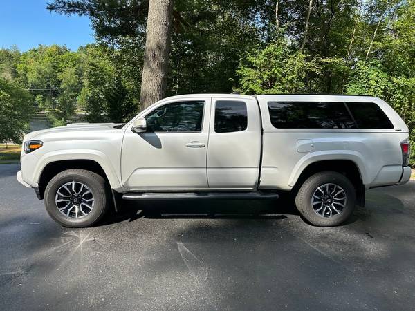 2022 Toyota Tacoma Access Cab TRD 4X4 Sport cama larga - $25,70063623043057411122