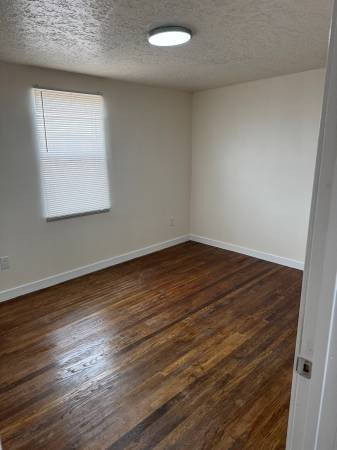 $1,400 / 2br - 2Bed/1Bath - Española West Side (Espanola)63659798494337123