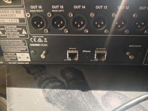 Midas M32 Digital Console 1