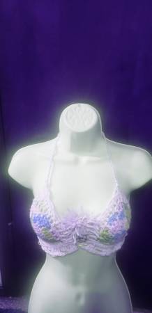 Crocheted bikini top 1