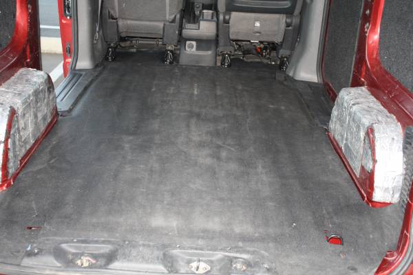 2020 Nissan NV200 SV - Photo 9