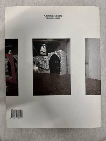 ReFUSING FASHION: REI KAWAKUBO - books & magazines - by owner
