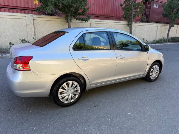 2007 Toyota Yaris LE - $3,950 (San Leandro)63470418722691122