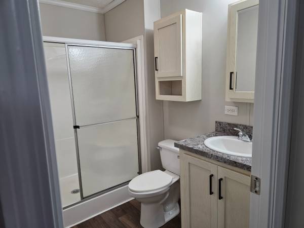 $1,429 / 3br - 1056ft2 - Valley Estates (Lansing)63920838052099123