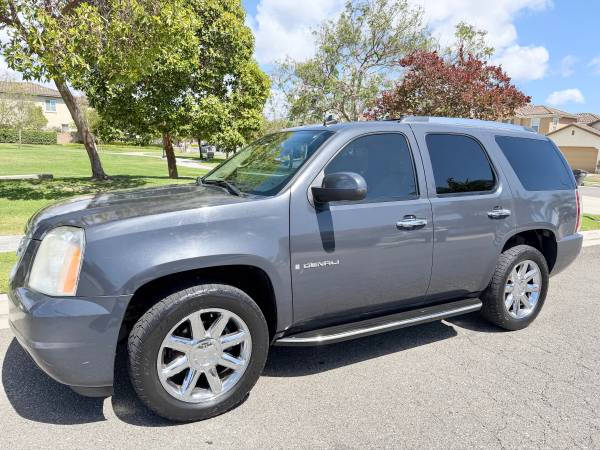 2008 Yukon Denali 6.2 AWD Super Clean