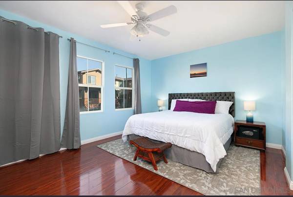 $4,100 / 4br - 1680ft2 - 4bed 3bath Townhouse Eastlake Chula Vista (San Diego)63701763613443124