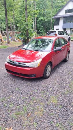 2010 Ford Focus 1