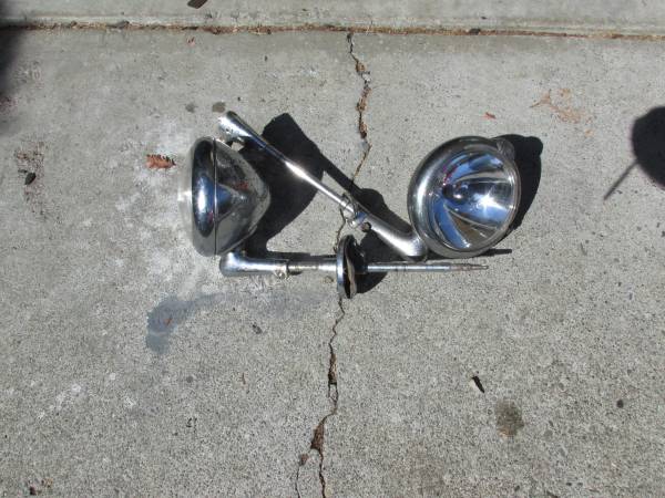 (2) Unity spot lights 1