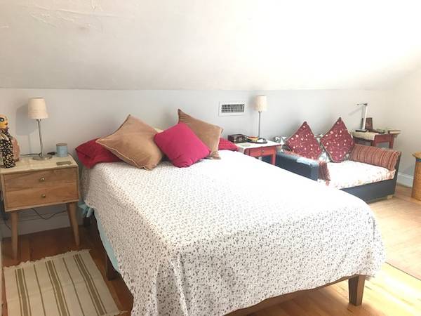 $1,500 / 3br - Large Bedroom with Private Bathroom and Study Area Near Longwood (Jamaica Plain)63828484121219120