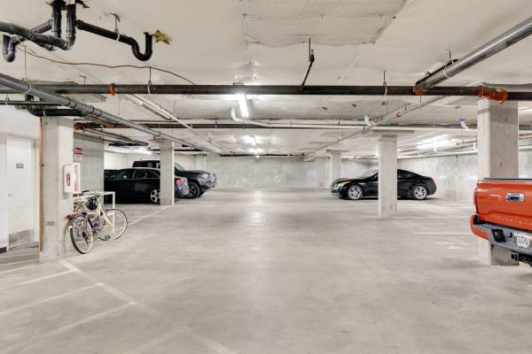 $1,595 / 462ft2 - Studio/1B, Roof Top Deck With BBQ and Fire Pits, Pets Welcome (Uptown Queen Anne)63995108427010123