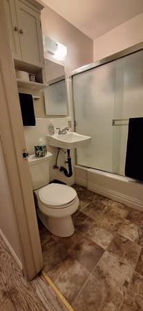 $1,150 / 2br - 250ft2 - Private room for rent just steps from SJSU and downtown San Jose (san jose downtown)64000750651777123