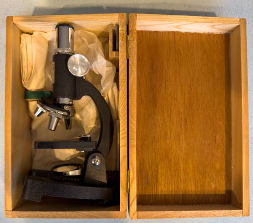 Vintage 1960s Microscope, Research Optical Company in Original Box wit 1