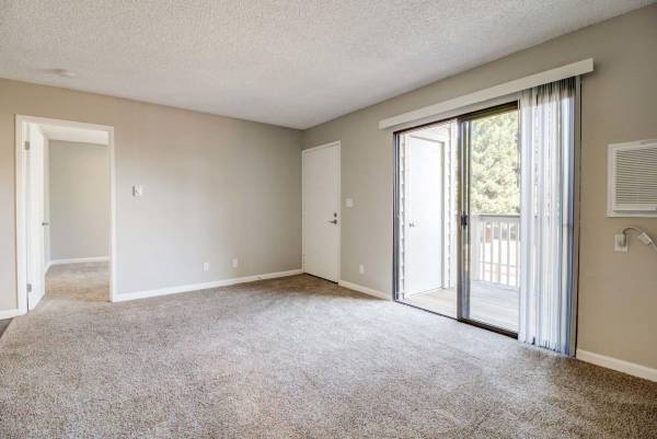 $2,237 / 440ft2 - Dog Park, 3 Miles to Concord BART Station, Courtyard (concord / pleasant hill / martinez)63994100119554122