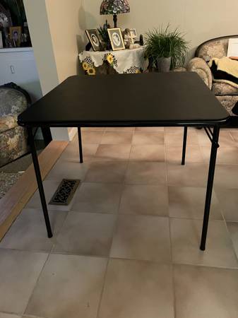 Samsonite folding table 1