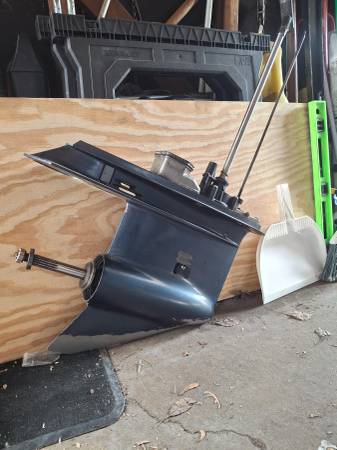 Early 80's Evinrude/Johnson V6 lower unit 1