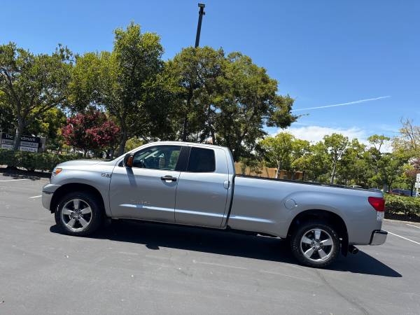 2008 Toyota Tundra SR5 4x4, cama larga de 8 pies, 1 dueño, neumáticos nuevos - $16,995 (Sacramento)63470759743873124