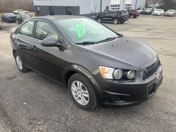 ENCENDIDO REMOTO 2015 Chevy Sonic LT sedán - $7,500 (Canonsburg)63625191803137121