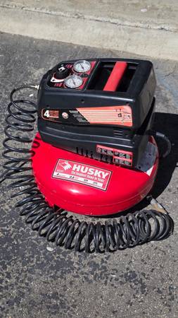 Husky compressor and tank 1