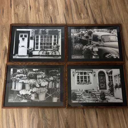 4 Framed Prints 1