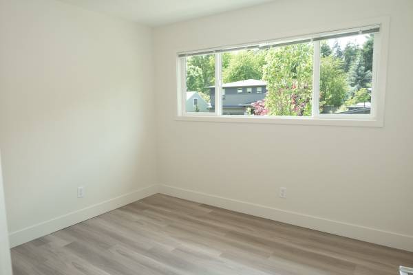 $1,900 / 2br - 910ft2 - Vida Moderna Espaciosa en Lake O ~ Aceptando Solicitudes 09/07 a la 1 AM! (Lake Oswego, Lakewood Bay, Millennium Park, Downtown LO)63615727029121122