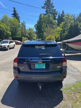 2017 Jeep Compass - $11,000 (Mercer Island)63623335264899124