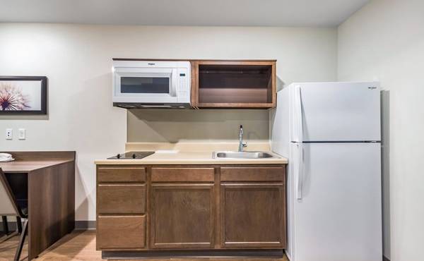 $1,599 / 1br - ¡Ahorra mucho con soluciones de vida flexibles! (991 E Lake St, Addison, IL)63771196768899122