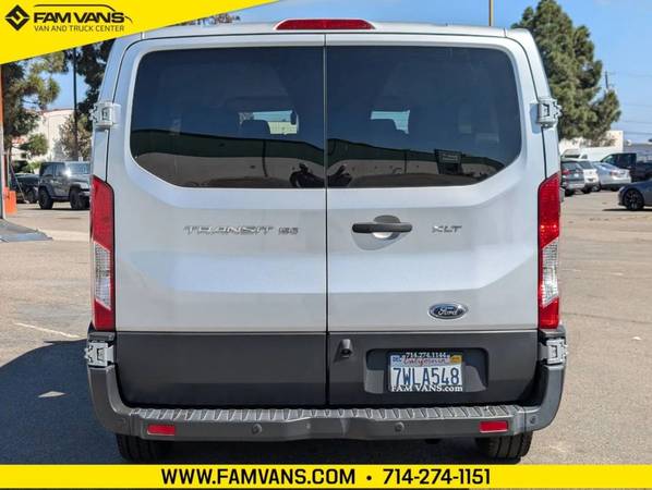2016 Ford Transit 150 Wagon - Photo 7