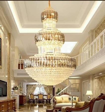 Chandelier 1