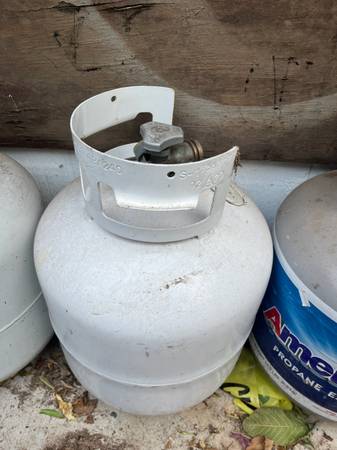 Grey Blank Propane Tank Empty Cylinder 1