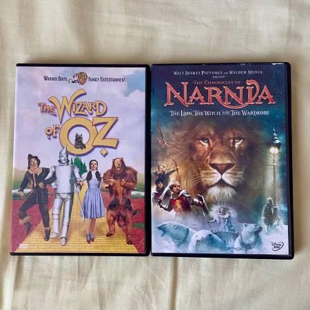 2 DVD movies. Asian Region. The Wizard of OZ, Narnia. 1