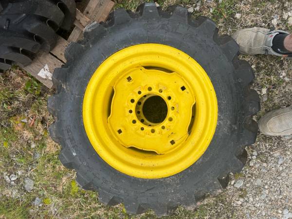 New set of John Deere tractor tires/wheeels !! - $1,350 (Loganville)63470457872771121