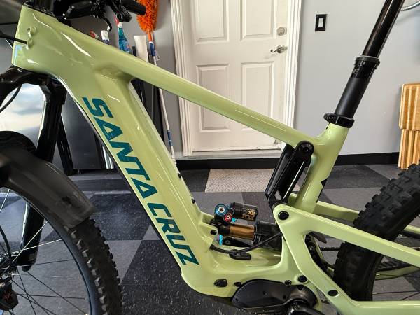 2022 Santa Cruz Heckler 9 CC (Custom Dream Build) - Size Medium