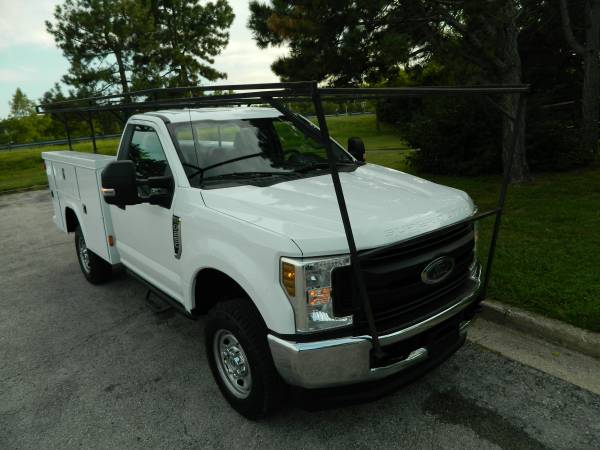 2019 Ford F250 XL 4x4 - Photo 3