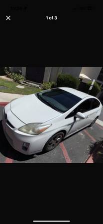 Prius Available – Great MPG, Clean, Ready Now! 1