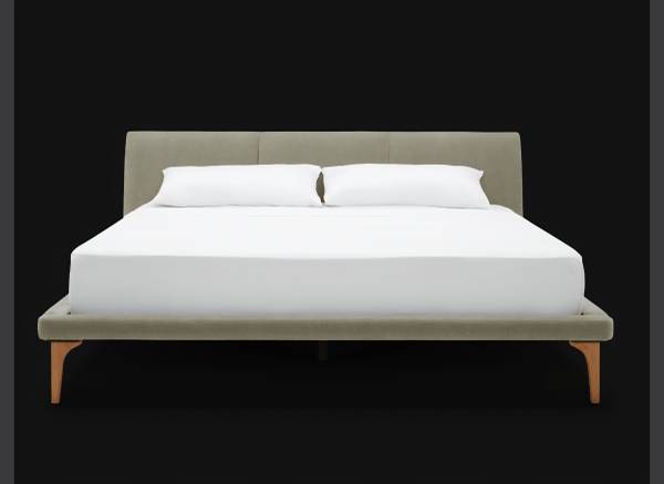 King bedframe for sale 1
