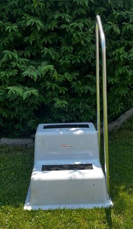 Stepsafe Double Dock Step w/Handrail by Taylor Made 1