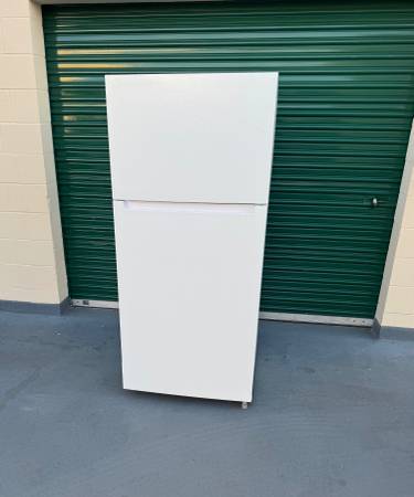 2025 model refrigerator with freezer (free local delivery) 1