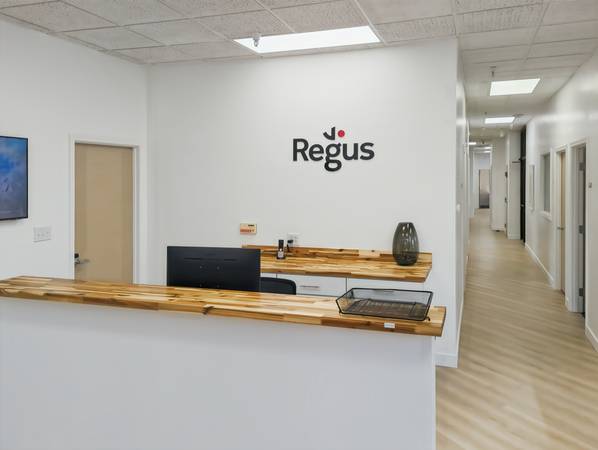 $1,839 Spacious Office Solutions for your Business-Prime Location! (Bloomington)63935966238594122
