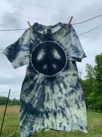 Peace sign tie dye shirt (small) 1