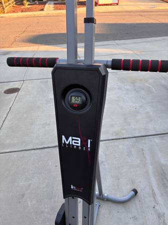EXERCISE MACHINE 1