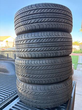 225/45/18 Continental tires 1
