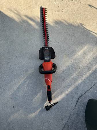 Black & Decker 1