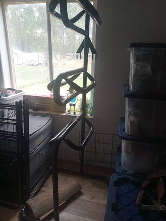 3 tier saddle rack 1