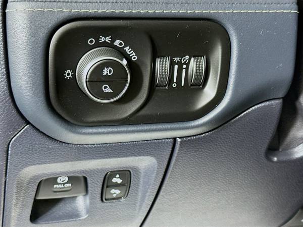 2020 RAM Limited Crew Cab - Photo 12