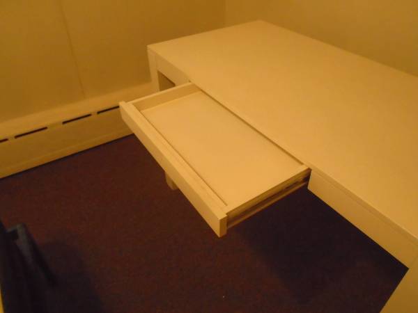 White Computer/Office Desk/ West Elm/Parsons 1
