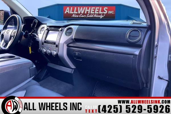 2018 Toyota Tundra SR5 - Photo 15