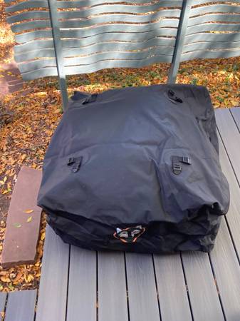 cargo carrier 1