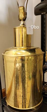 Vintage MCM Asian etched brass Chinoiserie tea canister table lamp 1