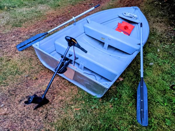 LIGHT ALUMINUM BOAT &NEW MOTOR, OARS, FullSet,LoadOn RoofRack Or